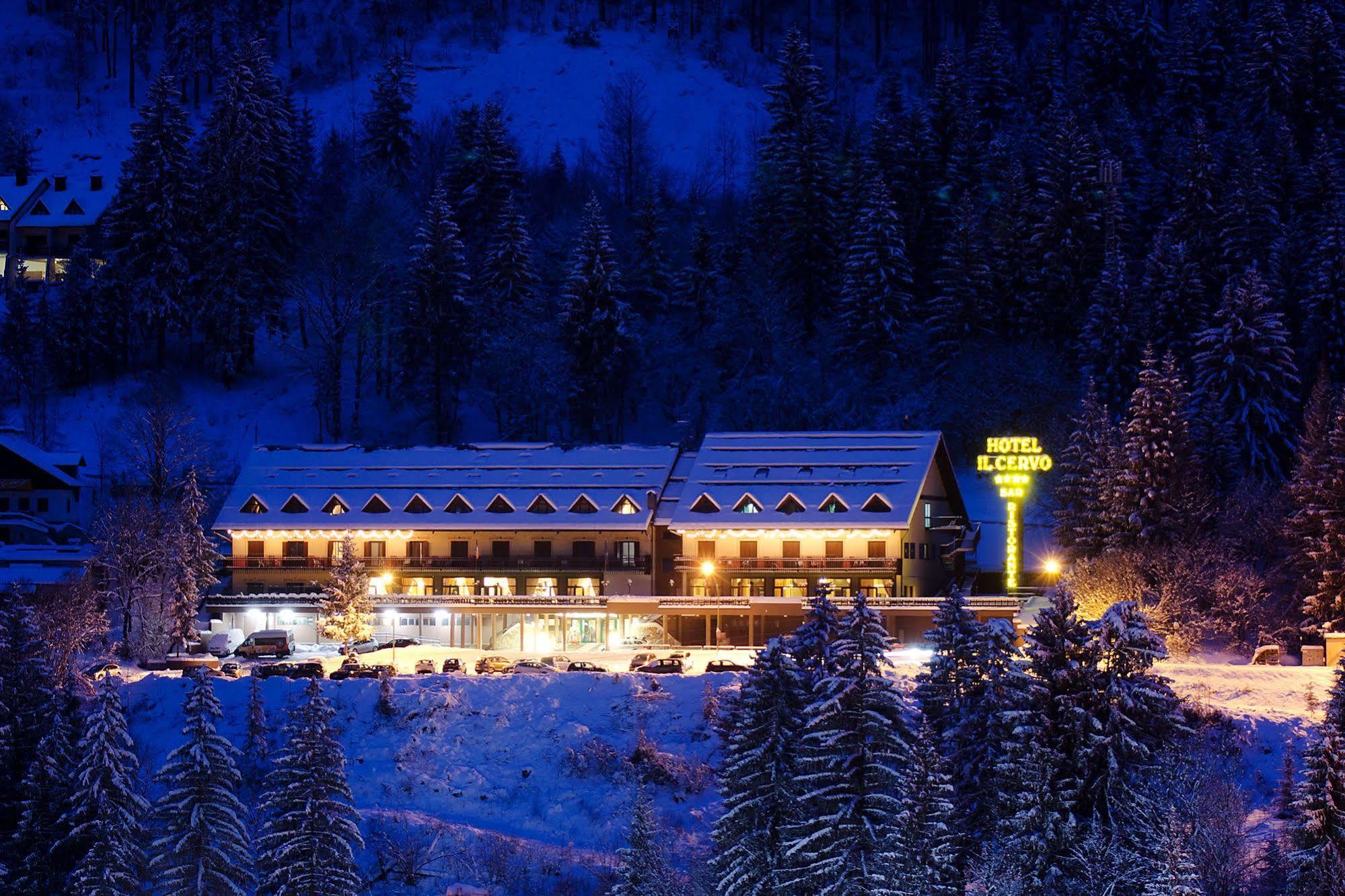 Hotel Il Cervo SPA&Wellness Tarvisio Esterno foto