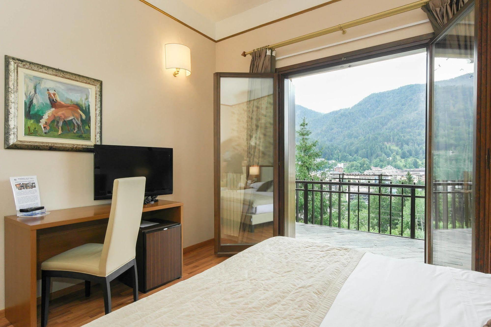 Hotel Il Cervo SPA&Wellness Tarvisio Esterno foto